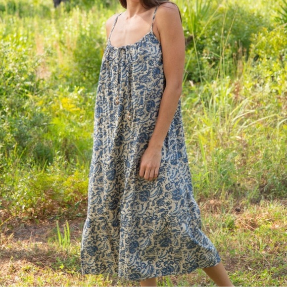 NWOT Natural Life Mara Midi Sundress Ivory Blue Vines Size L - Picture 3 of 11